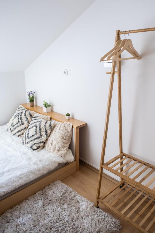 Sziklai Apartman Veszprém Exterior foto